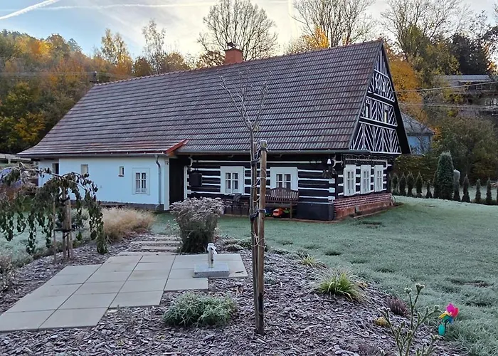 Poloroubenka Podkrkonosi * Bělá